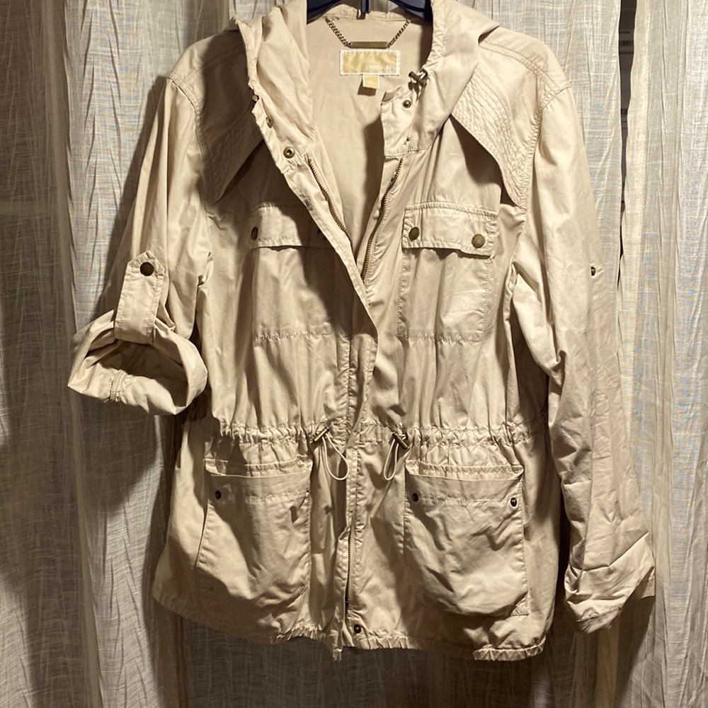 Michael Kors womens tan jacket with option to roll sleeves up